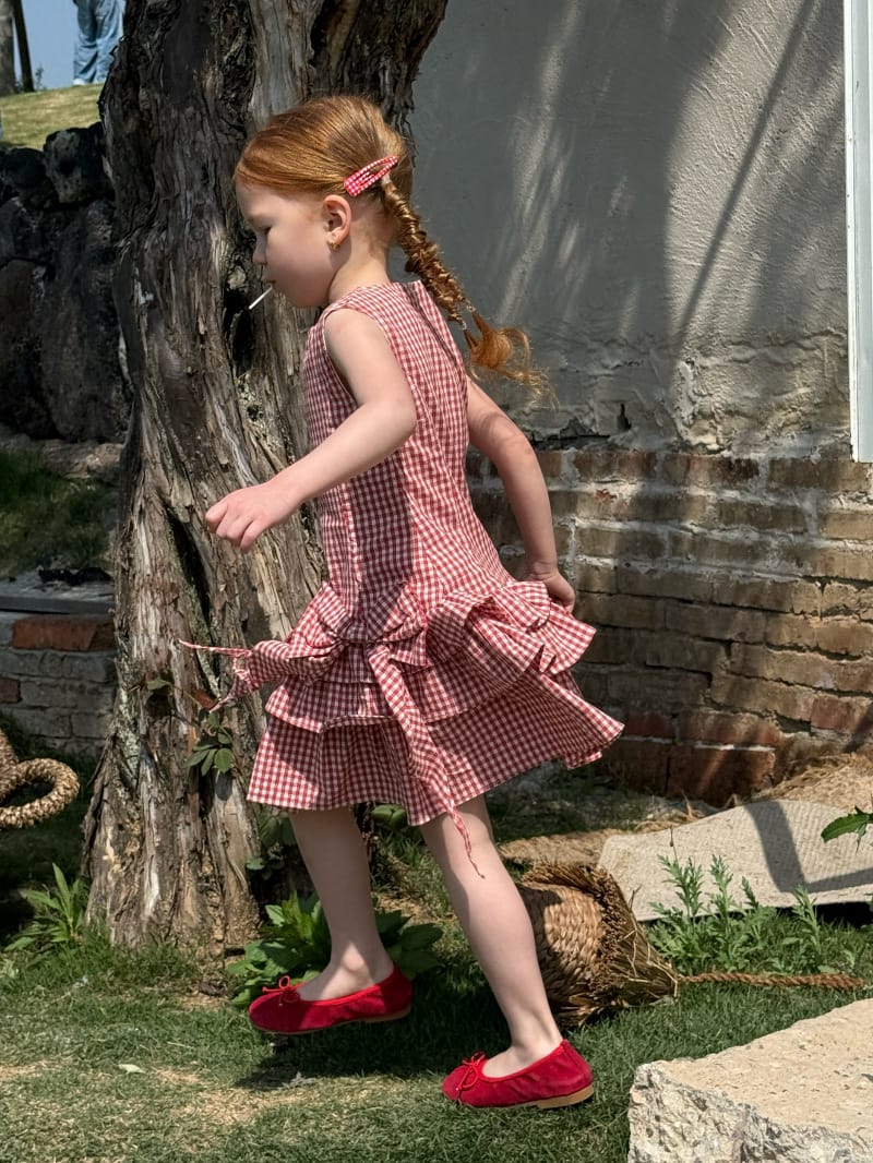 Tiered Ruffle Plaid Sundress ギンガムチェック ノースリーブワンピース【mh0012802】 Chengle ノースリーブワンピース