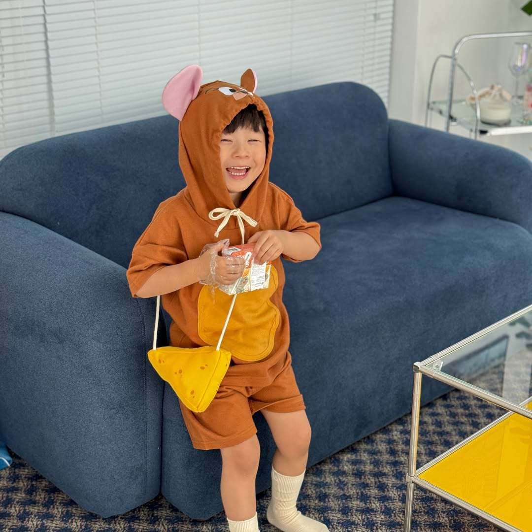 半袖セットアップ ベビーキッズセットアップ 3点セット ねこネズミフーディ半袖トップス+ショートパンツ+ポシェット トムとジェリーコスチューム【mh0009086】