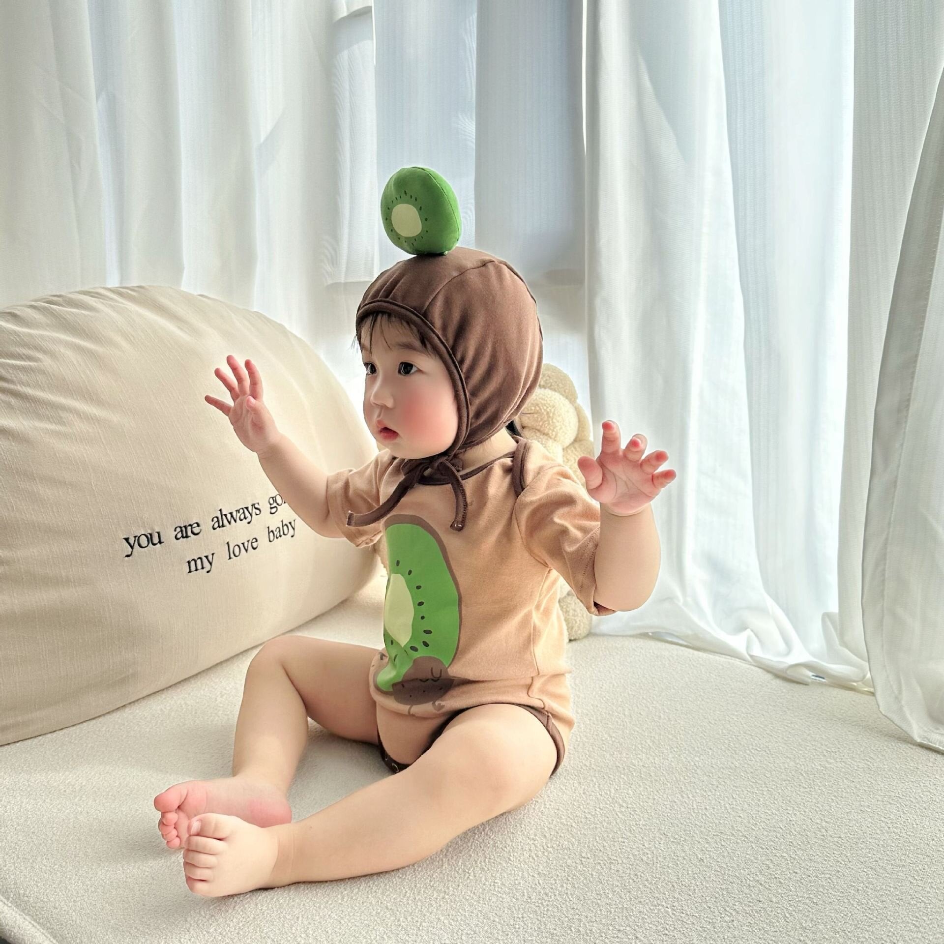 半袖ロンパース Kiwi Print Romper & Hat Set キウイ柄 ロンパース 帽子セット【mh0012119】