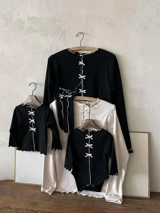 長袖ロンパース ベビーロンパース センタータックリボン長袖ボディスーツ【mh-0008711】