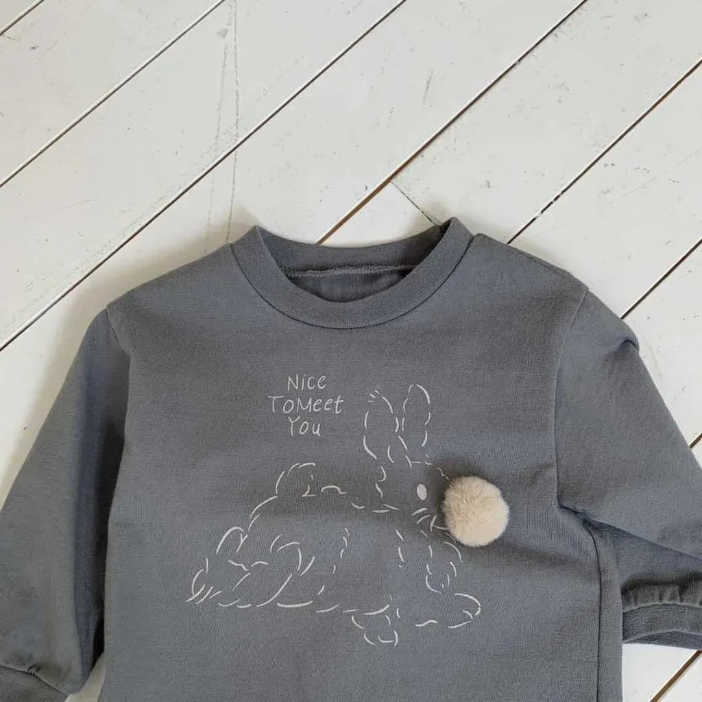 長袖Tシャツ ぽんぽん付きうさぎプリント長袖スウェットシャツ【mh0011197】