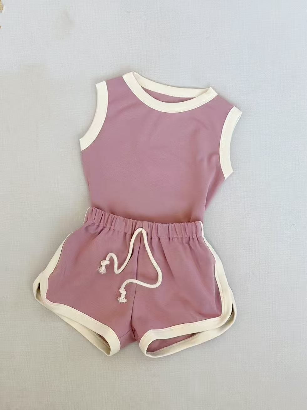 Two-Piece Sporty Casual Tank Top Shorts Set バイピング タンクトップ ショートパンツ セット【mh0013278】 Gray Pink / 73cm yi nian ni ノースリーブセットアップ