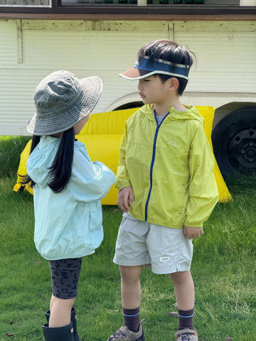 ライトウェイト フード付きウィンドブレーカー UPF50+ アーバン【mh0013691】 cicikids ショートコート・ジャケット・ジャンパー