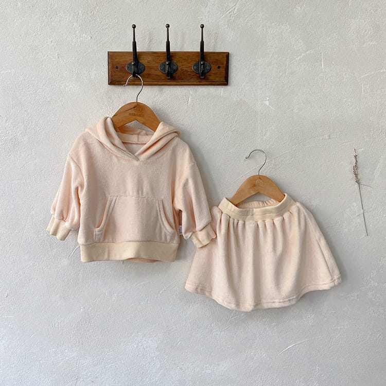 Velvet Hooded Top & Skirt Set ベルベット フーディトップス＆スカート セット【mh0012689】 BBAMMA 長袖セットアップ
