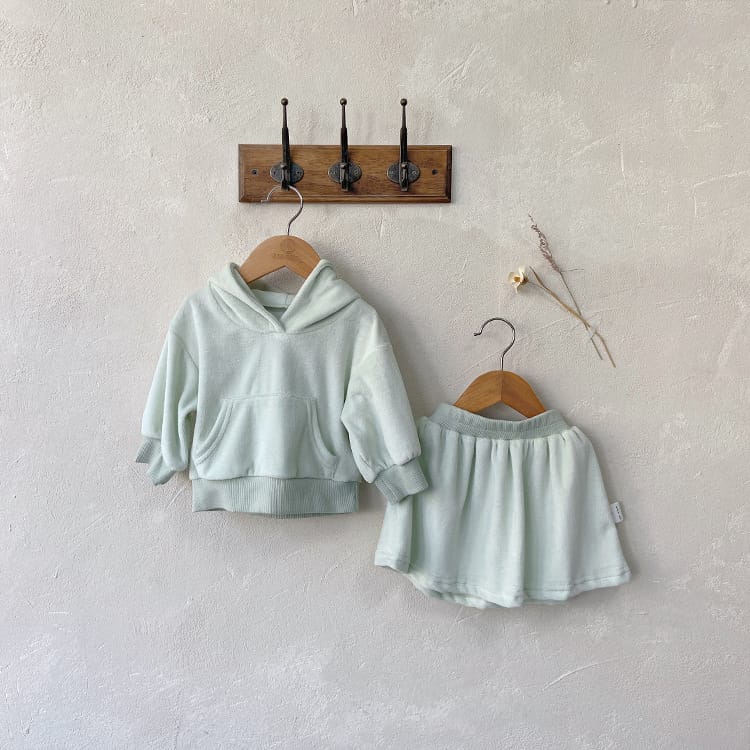 Velvet Hooded Top & Skirt Set ベルベット フーディトップス＆スカート セット【mh0012689】 BBAMMA 長袖セットアップ