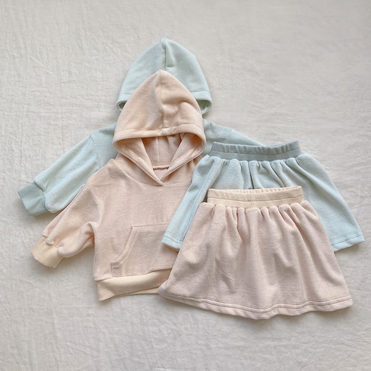 Velvet Hooded Top & Skirt Set ベルベット フーディトップス＆スカート セット【mh0012689】 BBAMMA 長袖セットアップ