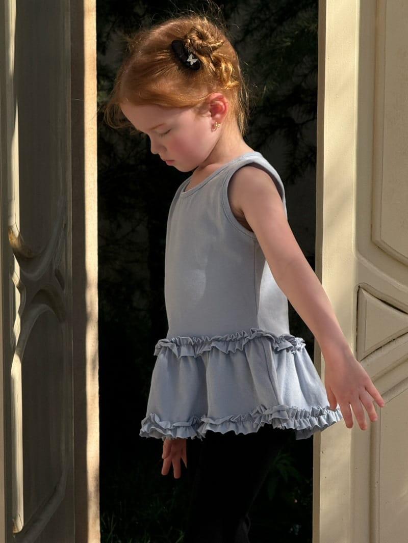 Versatile Sleeveless Knit T-Shirt Ruffled Skirt ラッフル ノースリーブTシャツ【mh0013268】 Chengle タンクトップ・キャミソール・ノースリーブトップス
