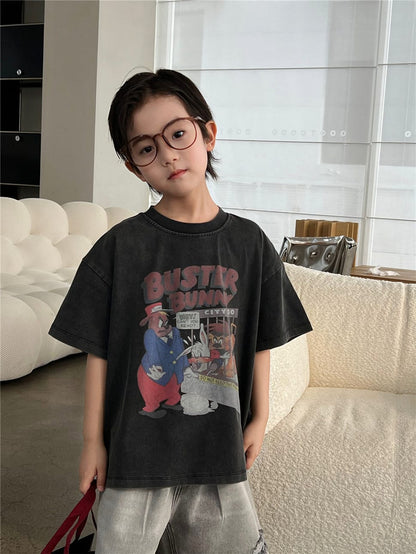 ダークグレー半袖Tシャツ、バニーアニマル柄のフロントデザイン