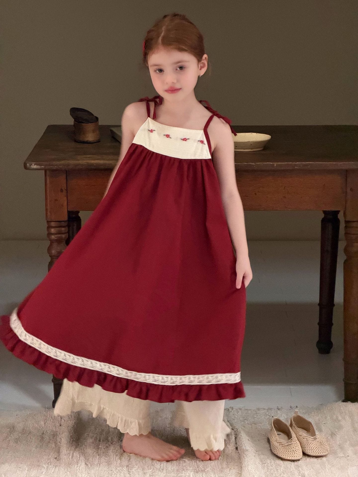 Vintage Floral Shoulder Ribbon Dress 刺繍 ノースリーブワンピース【mh0012891】 Jianzidan ノースリーブワンピース