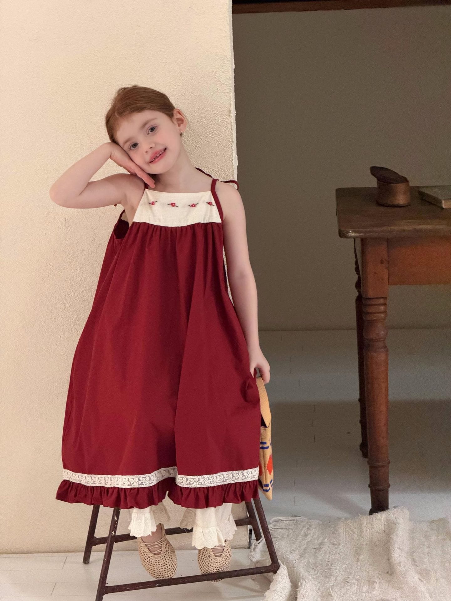 Vintage Floral Shoulder Ribbon Dress 刺繍 ノースリーブワンピース【mh0012891】 Jianzidan ノースリーブワンピース