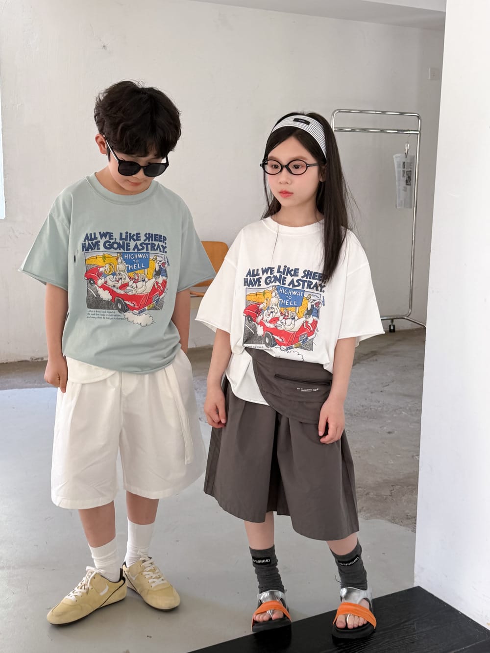 Vintage Sheep Graphic Oversized Top アメコミプリント 半袖Tシャツ【mh0013522】 KUMAI.KIDS 半袖Tシャツ