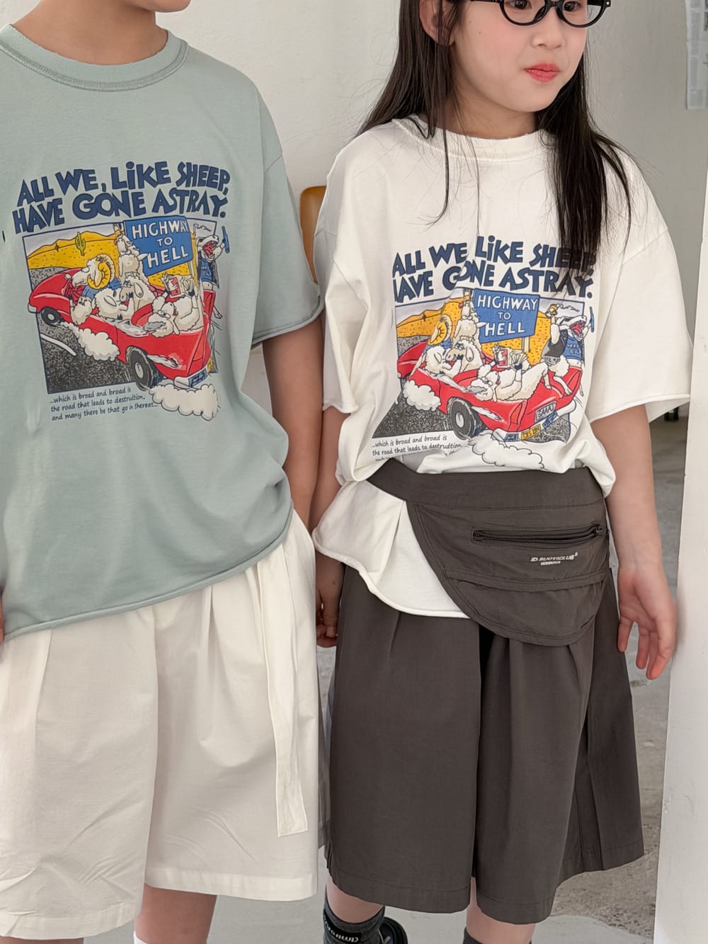 Vintage Sheep Graphic Oversized Top アメコミプリント 半袖Tシャツ【mh0013522】 KUMAI.KIDS 半袖Tシャツ