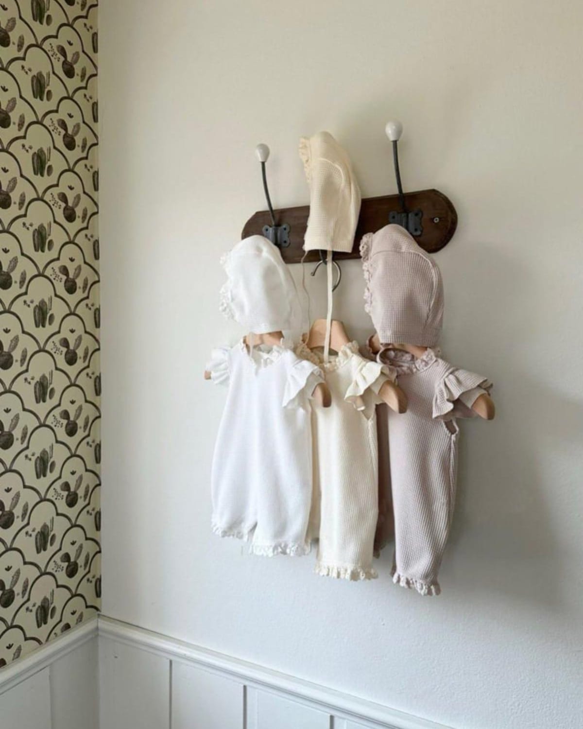 Waffle Lace Ruffle Sleeve Romper ワッフル 半袖ロンパース【mh0013510】 BBAMMA 半袖ロンパース