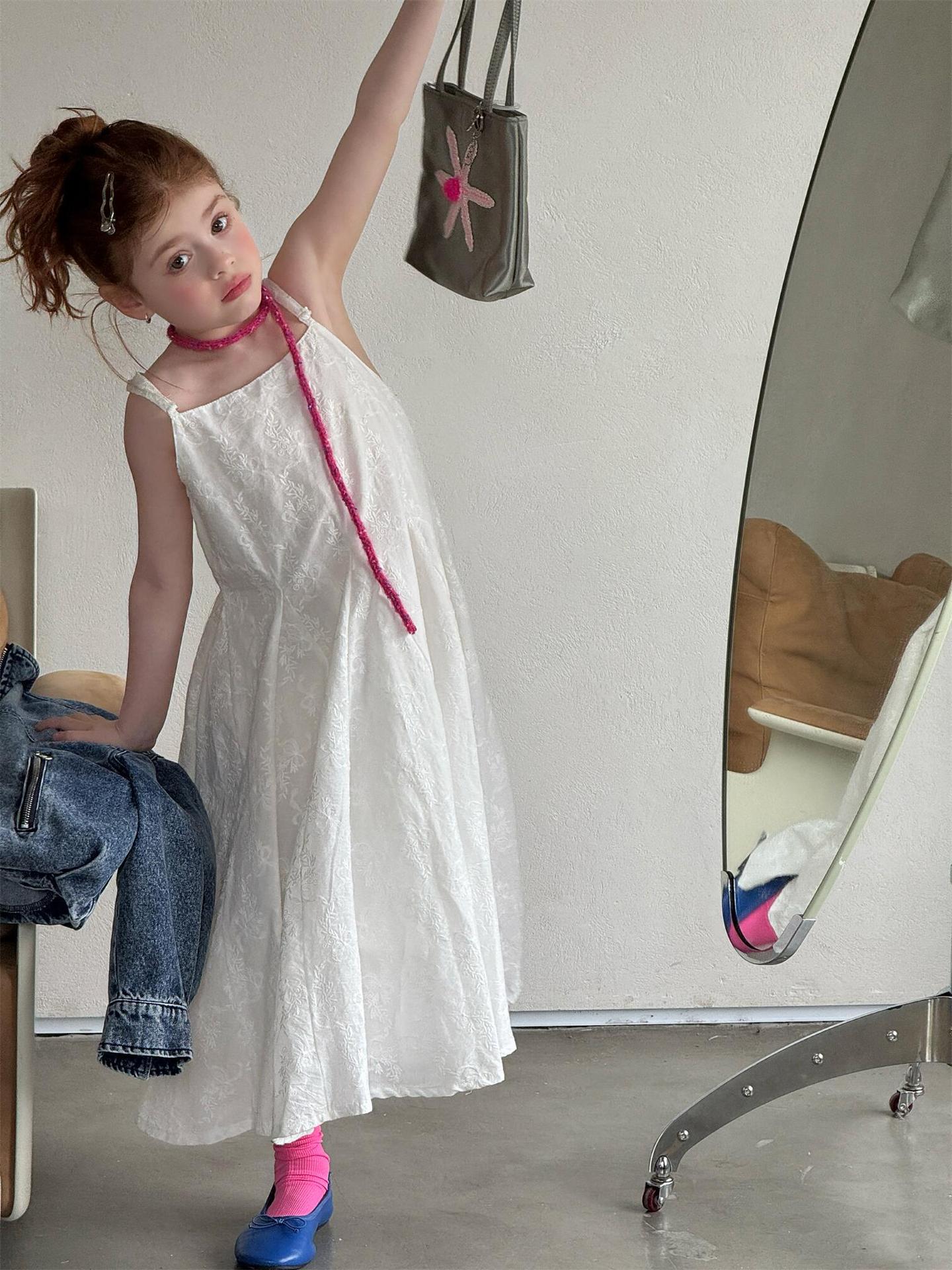 White Embroidered Jacquard Cami Dress 刺繍 ジャガード キャミソールワンピース【mh0012319】 Jianzidan