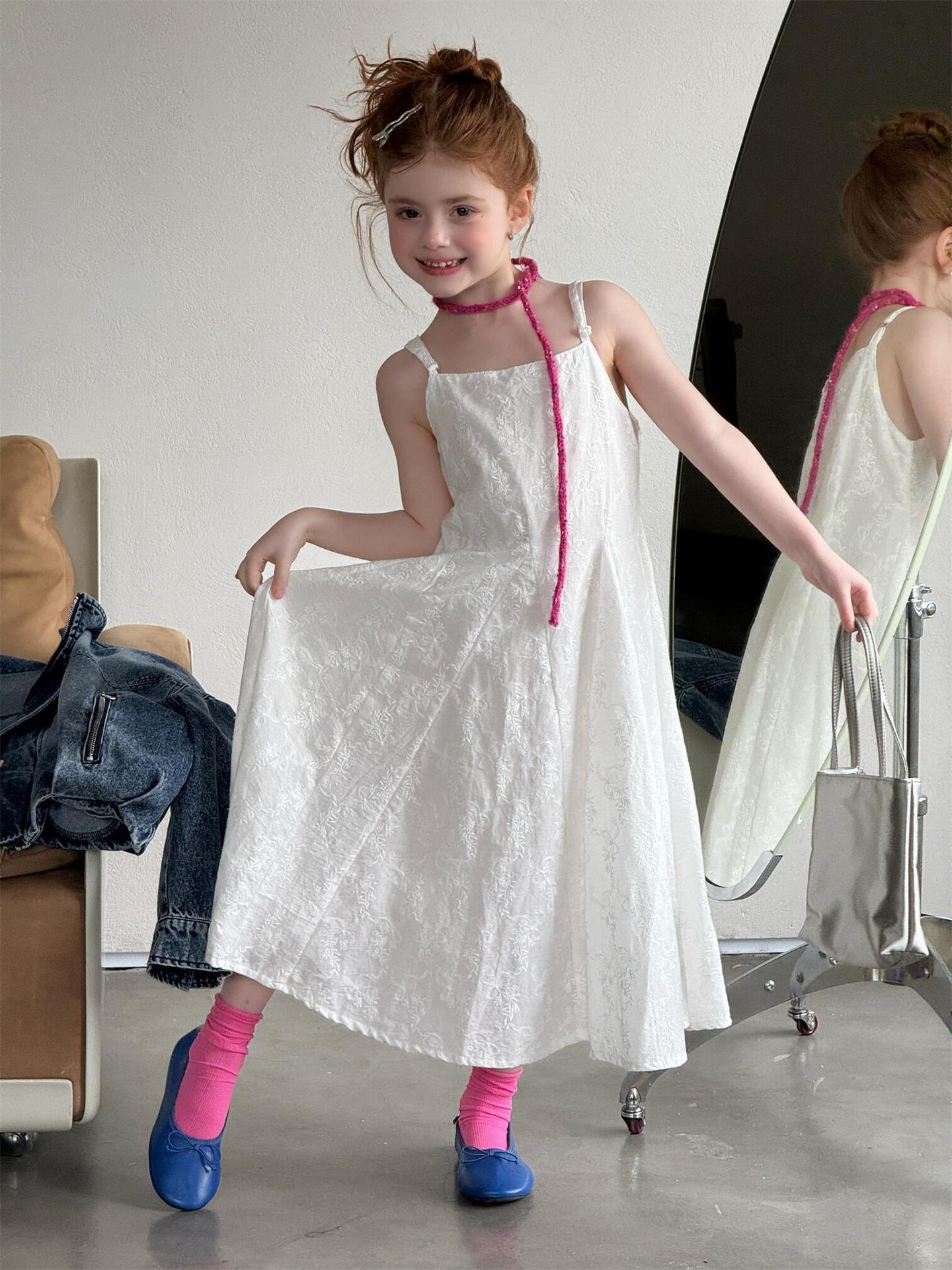 White Embroidered Jacquard Cami Dress 刺繍 ジャガード キャミソールワンピース【mh0012319】 Jianzidan