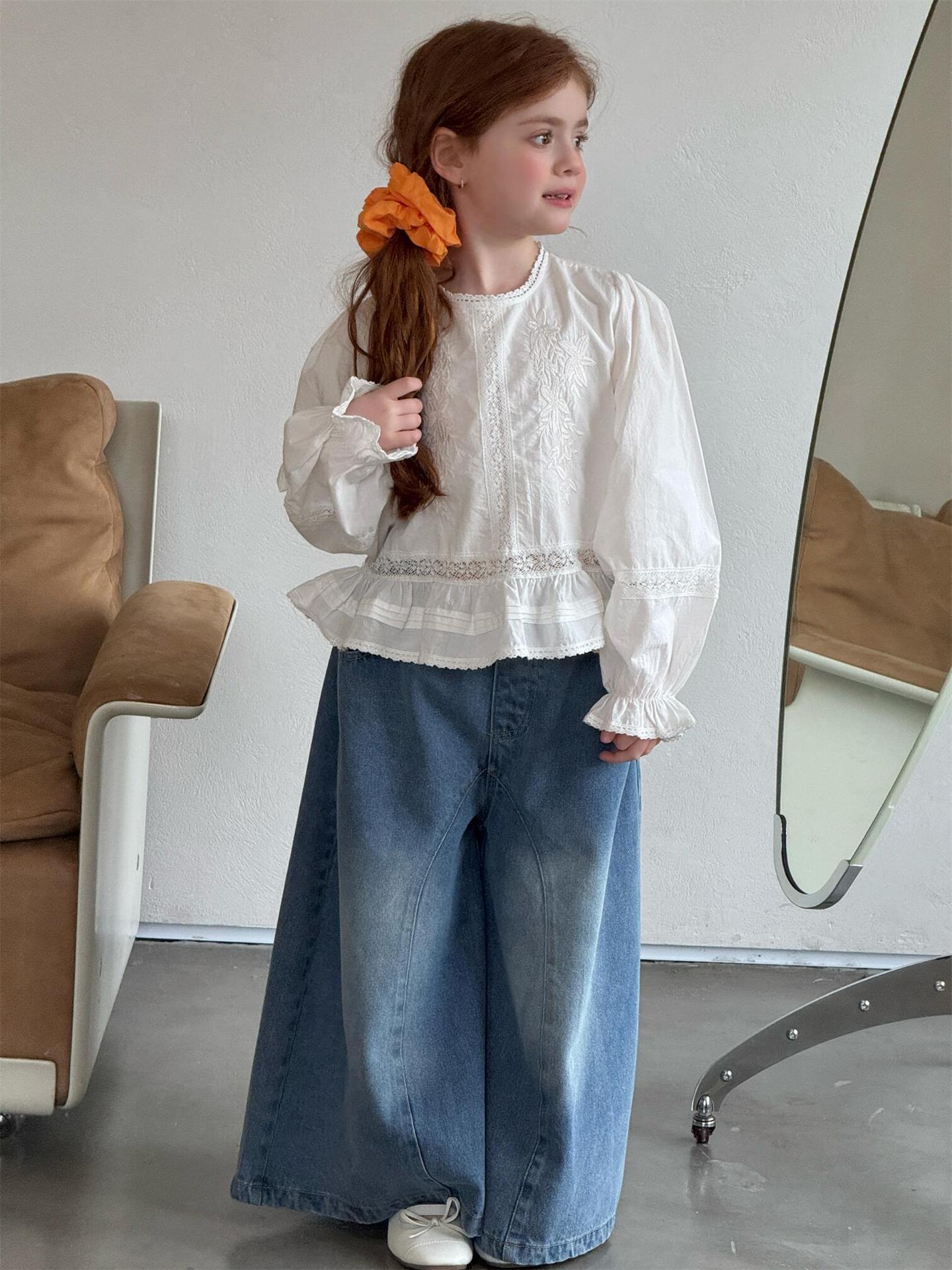 White Embroidered Lace Doll Shirt 刺繍 クルーネック ブラウス【mh0012316】 Jianzidan