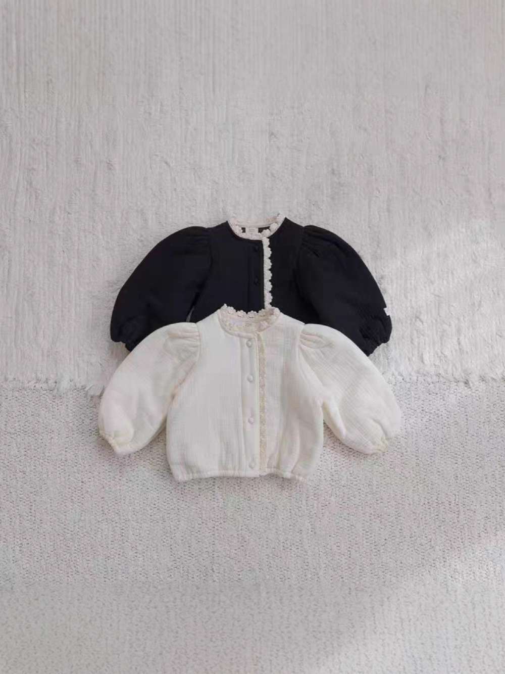 ショートコート・ジャケット・ジャンパー 長袖ブルゾン | メロウフリル | パフ袖中綿アウター | フェミニン【mh0011477】