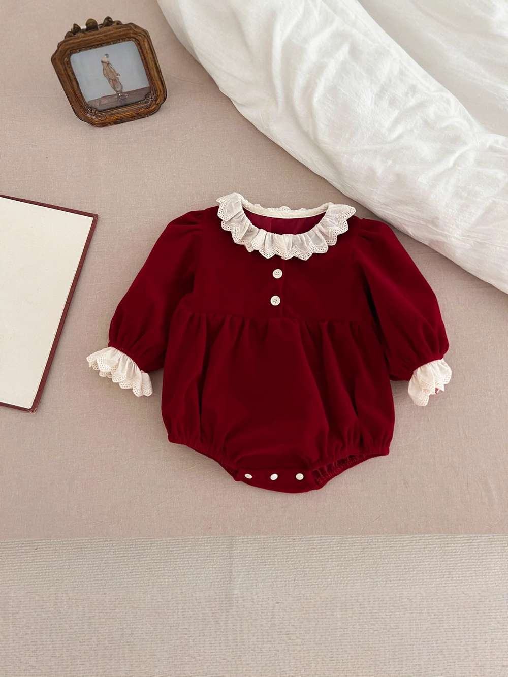 長袖ワンピース ベロア長袖ロンパース/ワンピース | レース襟パフ袖 | 姉妹リンクコーデ【mh0011488】