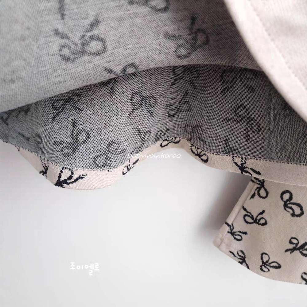 長袖セットアップ リボン柄ペプラムトップス + フレアパンツ | パフ袖セットアップ | リンクコーデ【mh0011489】