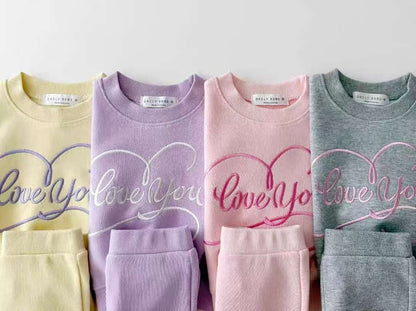 長袖セットアップ ロゴ刺繍スウェット + フレアパンツ | 裏毛セットアップ【mh0011490】