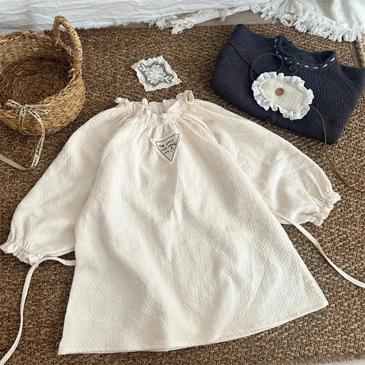 長袖ワンピース Beige / 18M (80) / 取り寄せ（7〜30日） キッズワンピース ワンポイント三角タグフリルカラー長袖スモッグワンピース ベージュ【mh0006753】