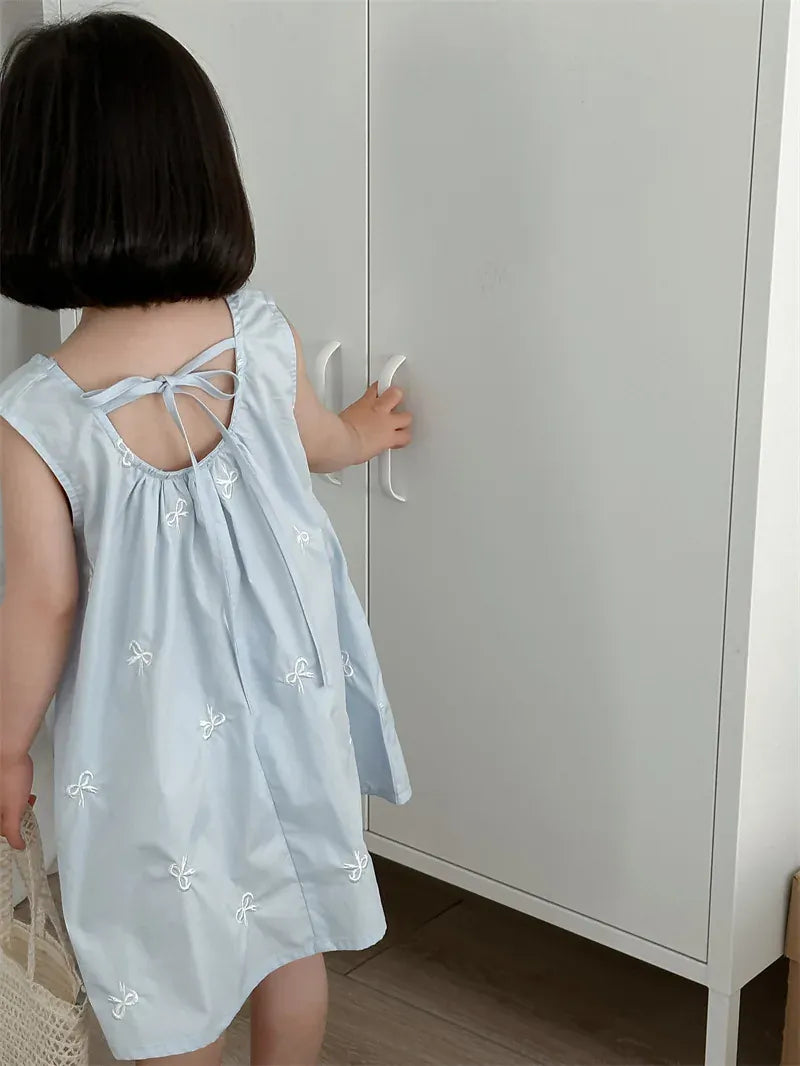 ノースリーブワンピース キッズワンピース ノースリーブルーズワンピース リボン刺繍 ブルー【mh0006022】