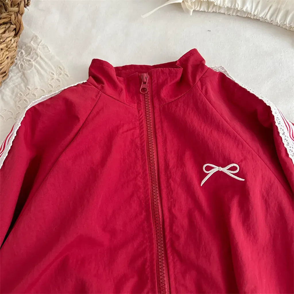 ショートコート・ジャケット・ジャンパー リボン刺繍サイドレースジップアップジャケット【mh0011252】