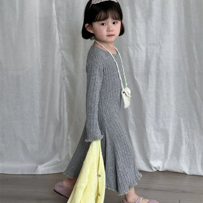 長袖ワンピース リブ編みメロウフリルウールニットワンピース【mh0011254】