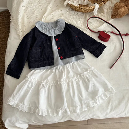 ショートコート・ジャケット・ジャンパー ボタンアクセントノーカラーショートデニムジャケット【mh0011271】