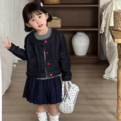 ショートコート・ジャケット・ジャンパー ボタンアクセントノーカラーショートデニムジャケット【mh0011271】