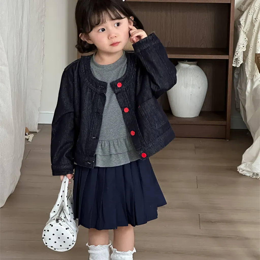 ショートコート・ジャケット・ジャンパー ボタンアクセントノーカラーショートデニムジャケット【mh0011271】