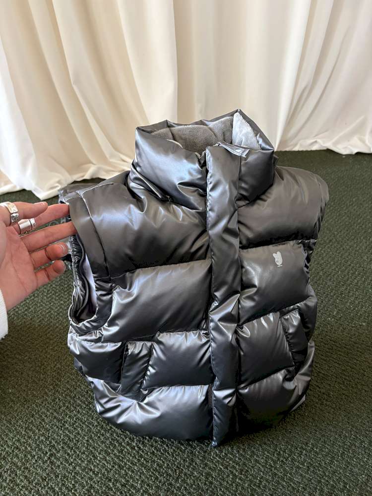 ショートコート・ジャケット・ジャンパー yummy&rocky | Detachable Sleeve Hooded Duck Down Jacket 4WAY仕様 デタッチャブル ダウンジャケット【mh0020039】