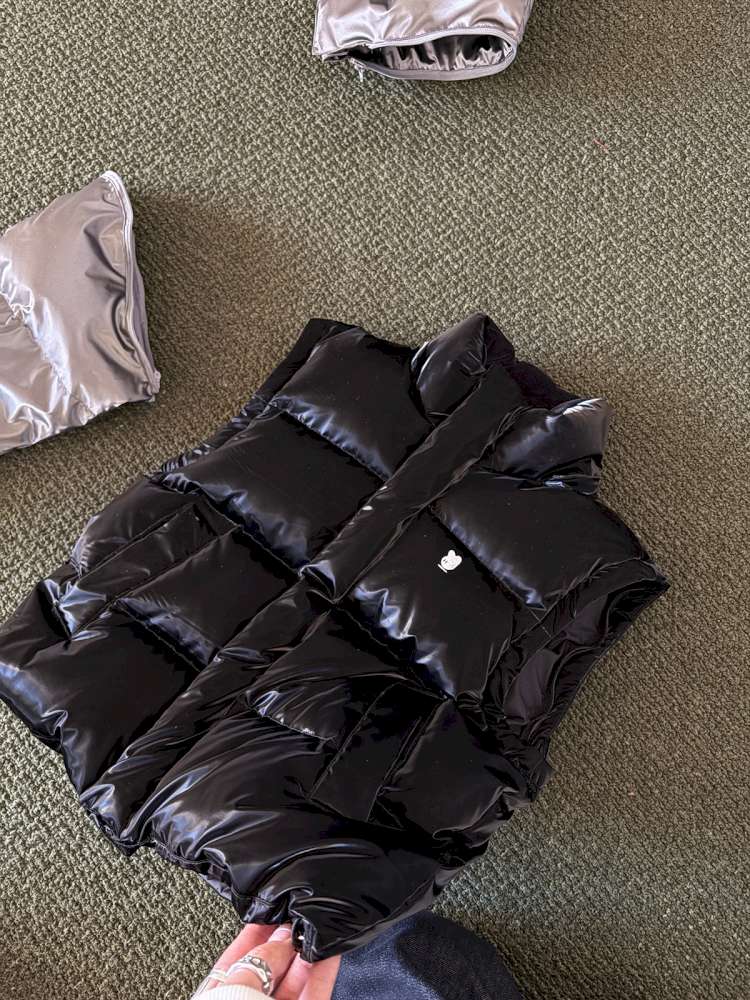 ショートコート・ジャケット・ジャンパー yummy&rocky | Detachable Sleeve Hooded Duck Down Jacket 4WAY仕様 デタッチャブル ダウンジャケット【mh0020039】