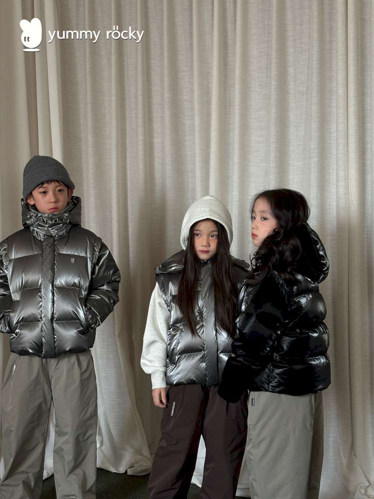 ショートコート・ジャケット・ジャンパー yummy&rocky | Detachable Sleeve Hooded Duck Down Jacket 4WAY仕様 デタッチャブル ダウンジャケット【mh0020039】