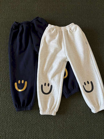 長袖セットアップ yummy&rocky | Grating Anti-Static Fleece Tracksuit スマイリープリント 裏起毛 セットアップ【mh0020055】