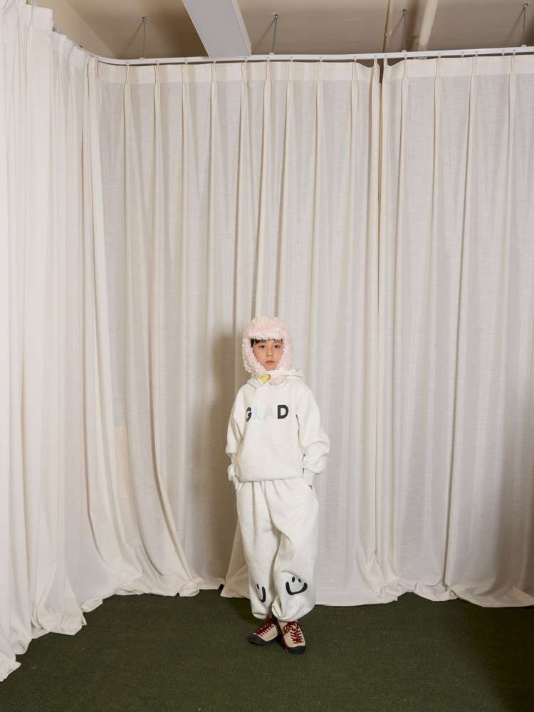 長袖セットアップ yummy&rocky | Grating Anti-Static Fleece Tracksuit スマイリープリント 裏起毛 セットアップ【mh0020055】