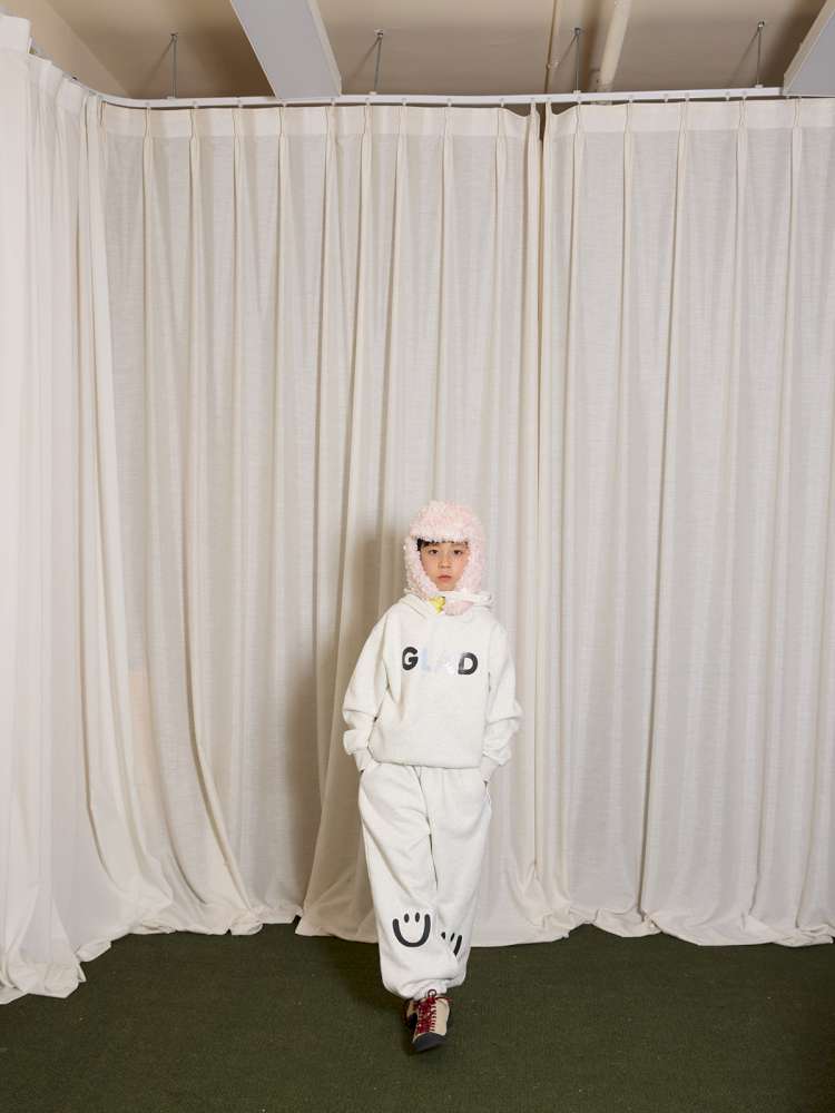 長袖セットアップ yummy&rocky | Grating Anti-Static Fleece Tracksuit スマイリープリント 裏起毛 セットアップ【mh0020055】