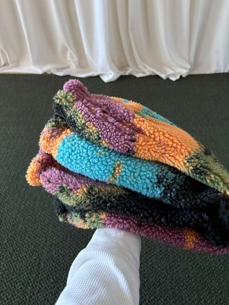 長袖セットアップ yummy&rocky | Lamb Wool Fleece Hooded Tracksuit ボアベスト付き 裏起毛 セットアップ【mh0020058】