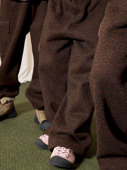 ロングパンツ・スウェットパンツ yummy&rocky | Leopard Print Thickened Fleece Pants レオパード柄 裏起毛 ストレートパンツ【mh0020061】