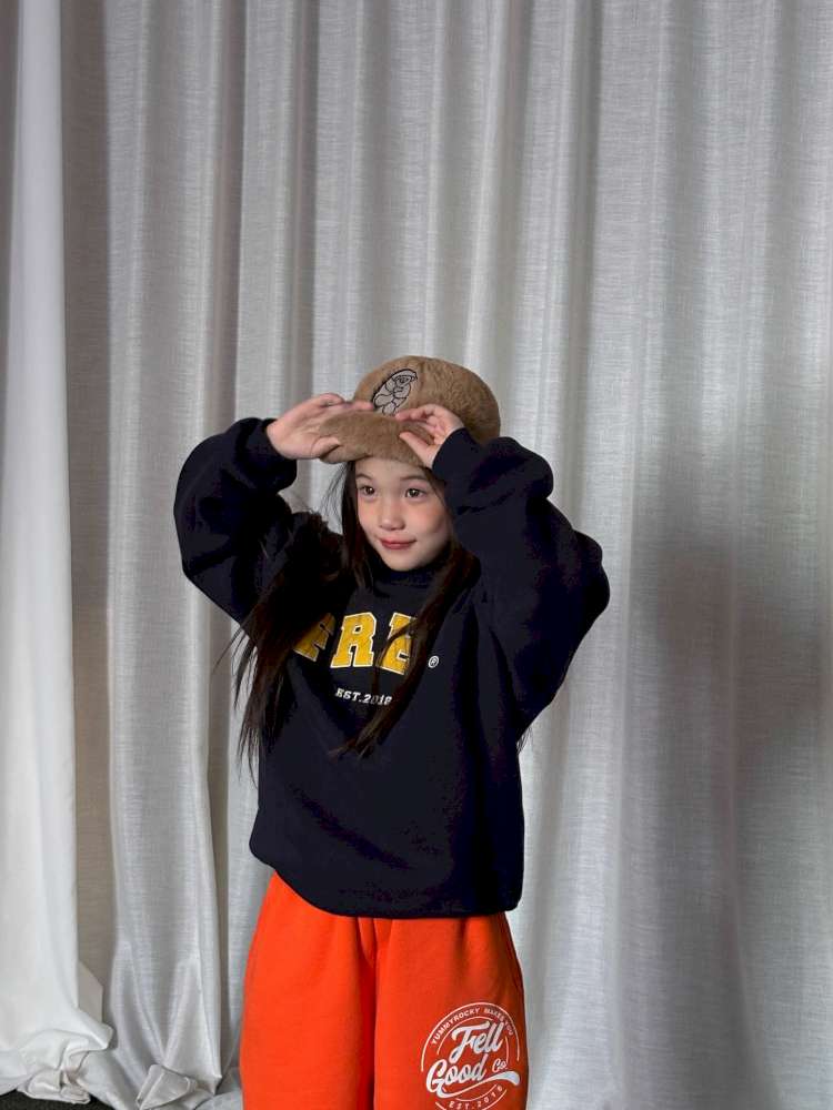 長袖セットアップ yummy&rocky | Patch Embroidery Printed Fleece Set 刺繍入り プリント裏起毛 セットアップ【mh0020051】