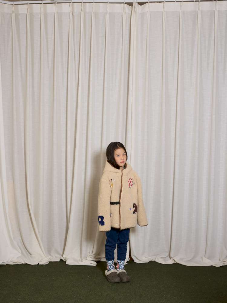 ショートコート・ジャケット・ジャンパー yummy&rocky | Thinsulate Patch Embroidery Alpaca Coat 刺繍入り アルパカ風 中綿コート【mh0020044】