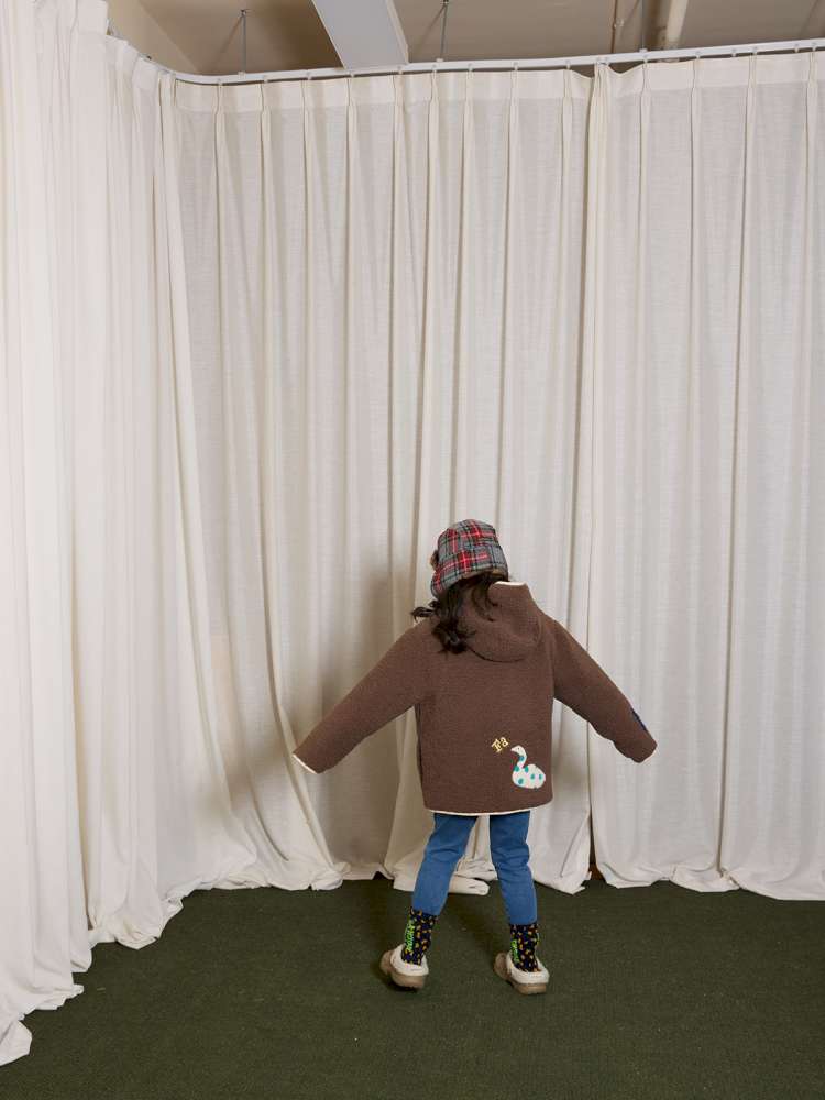 ショートコート・ジャケット・ジャンパー yummy&rocky | Thinsulate Patch Embroidery Alpaca Coat 刺繍入り アルパカ風 中綿コート【mh0020044】