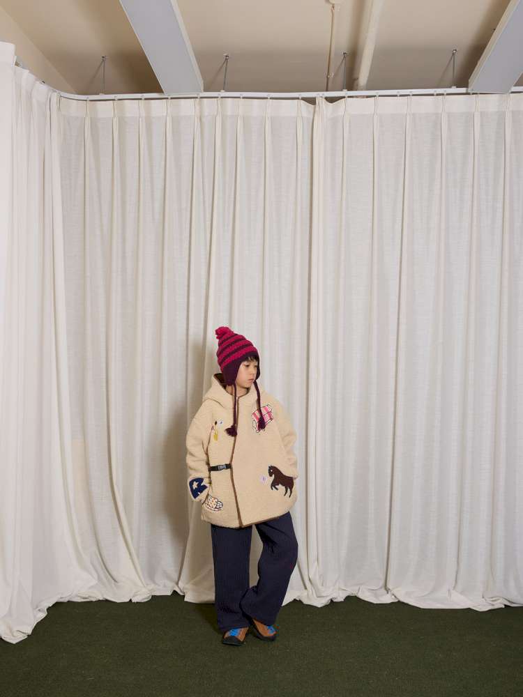 ショートコート・ジャケット・ジャンパー yummy&rocky | Thinsulate Patch Embroidery Alpaca Coat 刺繍入り アルパカ風 中綿コート【mh0020044】