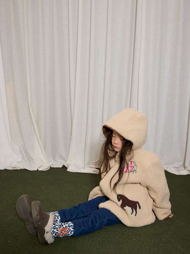 ショートコート・ジャケット・ジャンパー yummy&rocky | Thinsulate Patch Embroidery Alpaca Coat 刺繍入り アルパカ風 中綿コート【mh0020044】