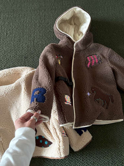 ショートコート・ジャケット・ジャンパー yummy&rocky | Thinsulate Patch Embroidery Alpaca Coat 刺繍入り アルパカ風 中綿コート【mh0020044】