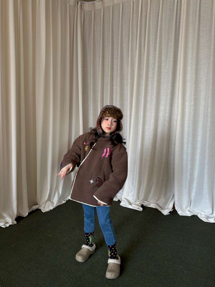 ショートコート・ジャケット・ジャンパー yummy&rocky | Thinsulate Patch Embroidery Alpaca Coat 刺繍入り アルパカ風 中綿コート【mh0020044】