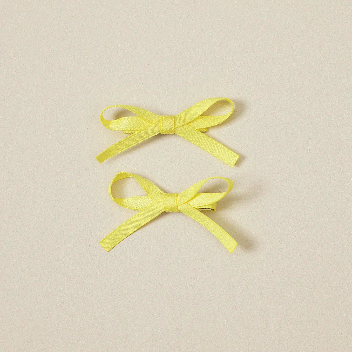 ヘアアクセサリー Golden yellow ヘアアクセサリー ガールズリボンヘアピン前髪クリップ【mh0011287】