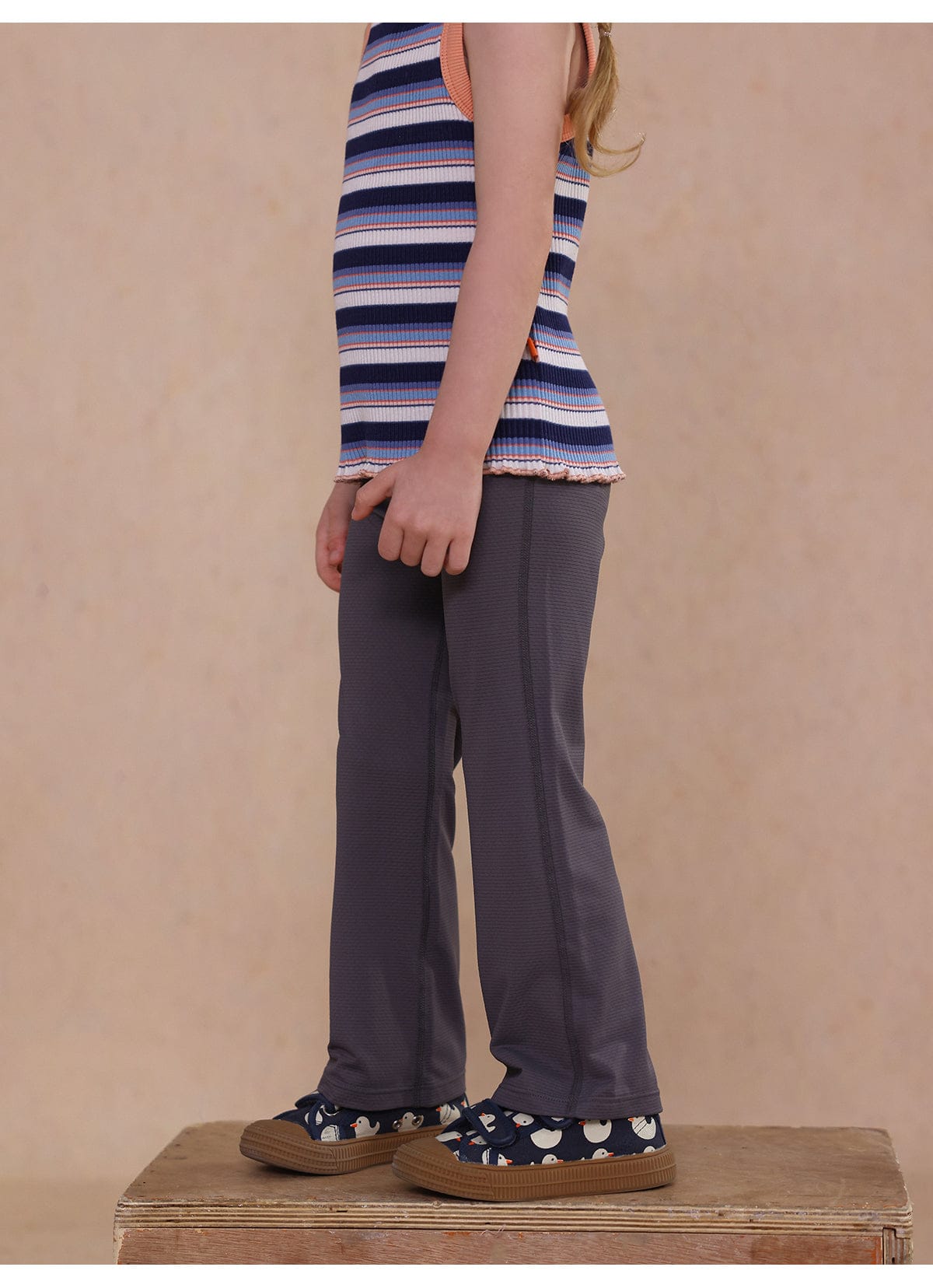 ロングパンツ・スウェットパンツ mesh quick-drying flared pants【mh0009456】