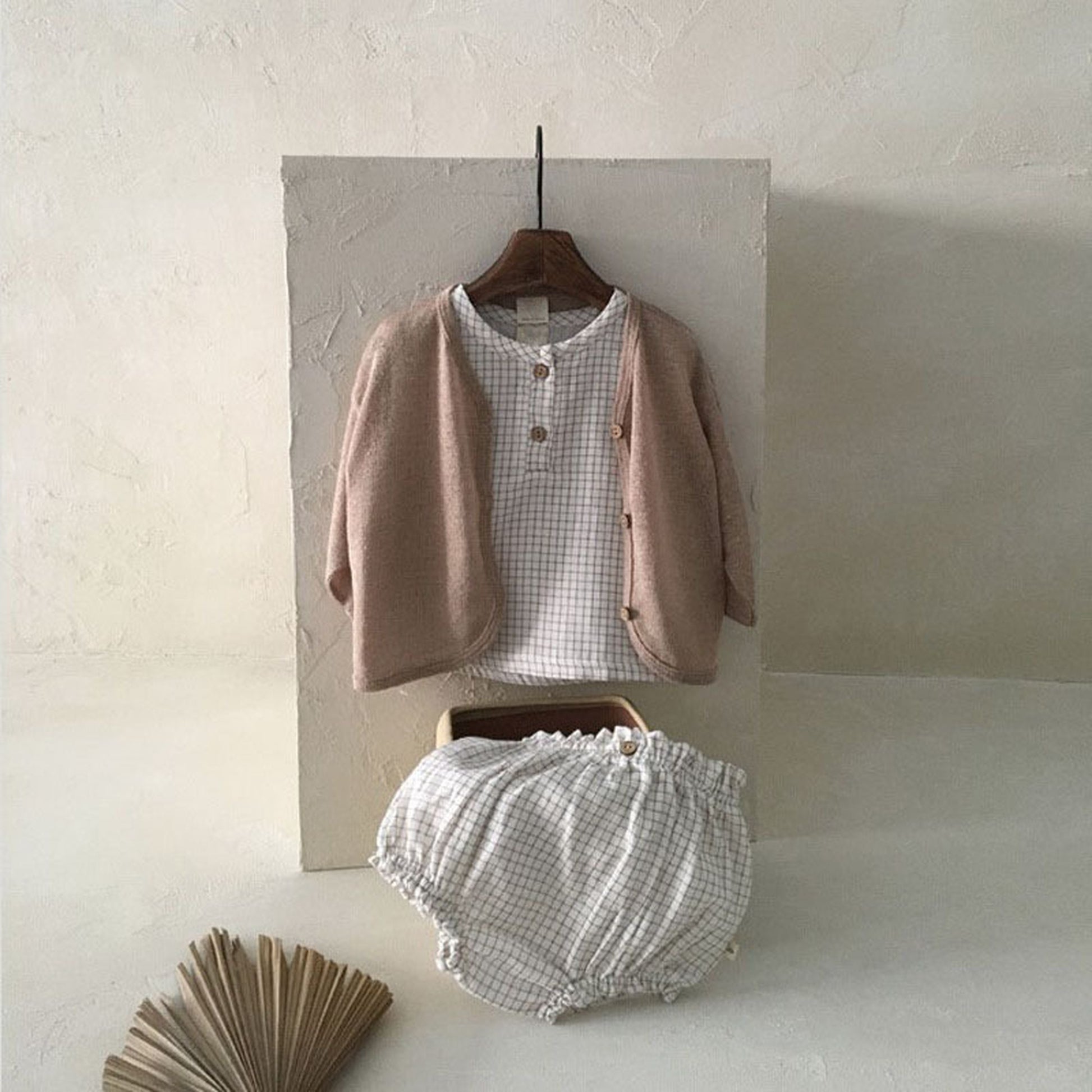 -ベビー フラワー 無地 カーディガン - mamahalo shop - カーディガン・パーカー -  べビー服 - 子供服 - 男の子 - 女の子