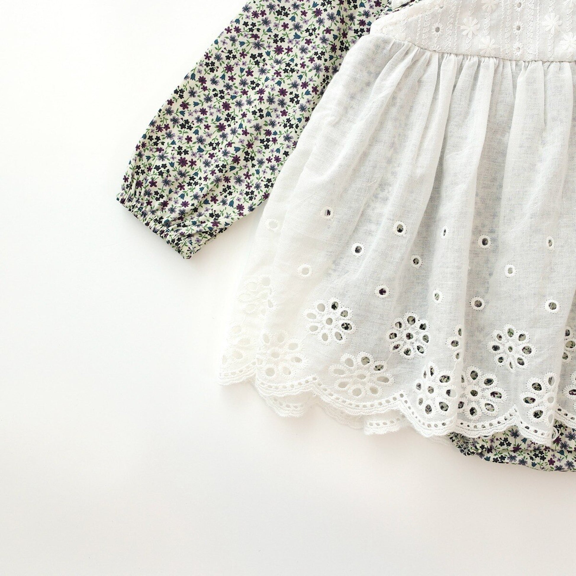 -☺︎ ベビー フラワー エプロン スカート ロンパース - mamahalo shop - 長袖ロンパース -  べビー服 - 子供服 - 男の子 - 女の子